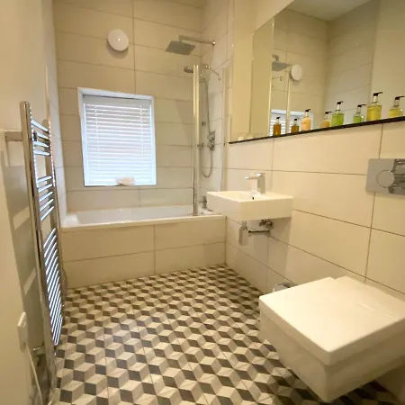 客栈公寓的阁楼