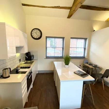 Loft At The Coach House Apartment Leeds (West Yorkshire)