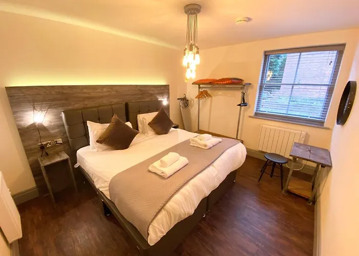 Loft At The Coach House Apartment