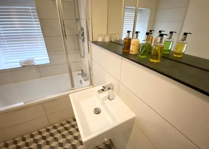 Loft At The Coach House * Leeds (West Yorkshire)